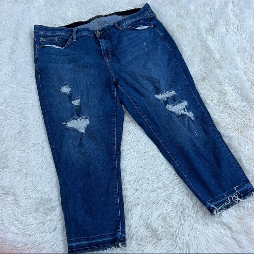 Torrid skinny high‎ crop jeans 22